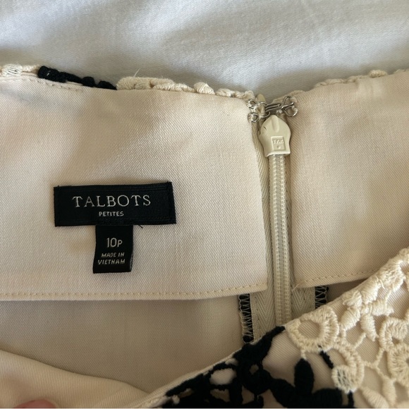 Talbots | Crocheted Overlay Black & White Floral Chevron Dress - Picture 5 of 5